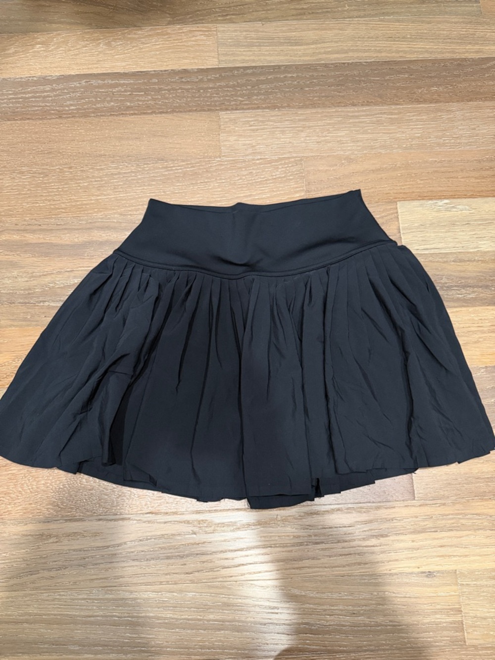 Alo Yoga Black Pleated Tennis Skirt | Size Small | High Waist